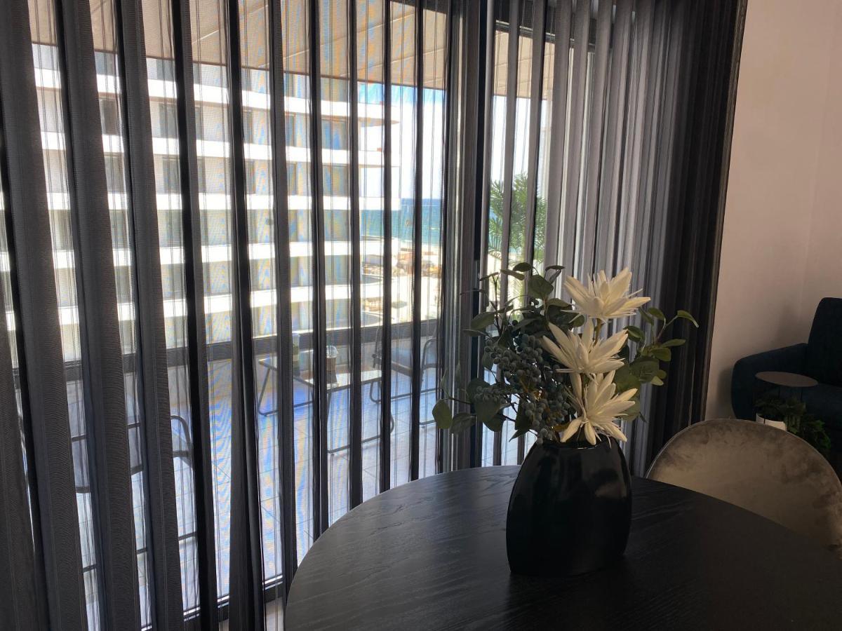 Eva Del Mar - Sea View - Mamaia Nord Apartment Luaran gambar